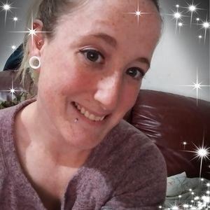 Meet your Posher, Bobbie